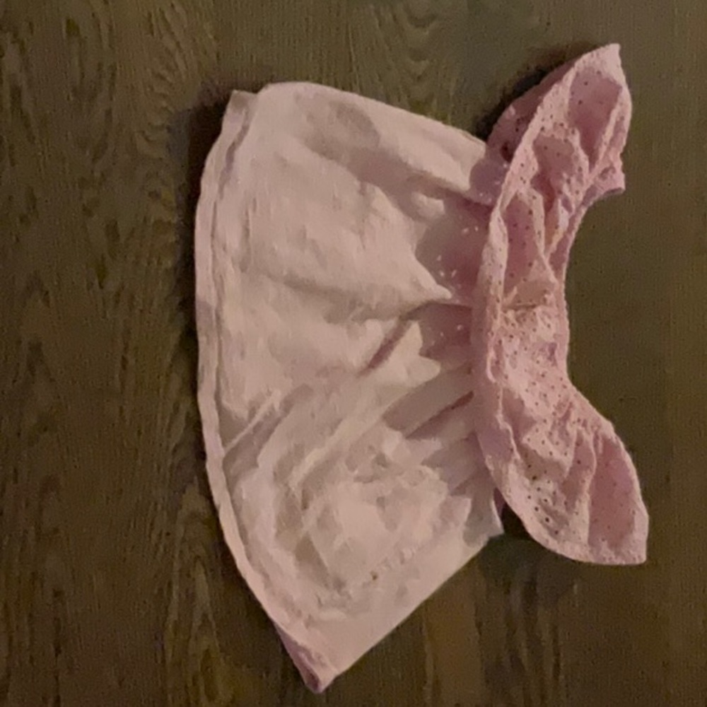 Cute pink shirt girl size small